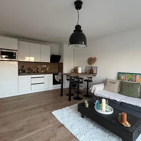 Le Des Coteaux, Free Parking & Free Wifi *