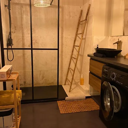 Le Des Coteaux, Free Parking & Free Wifi